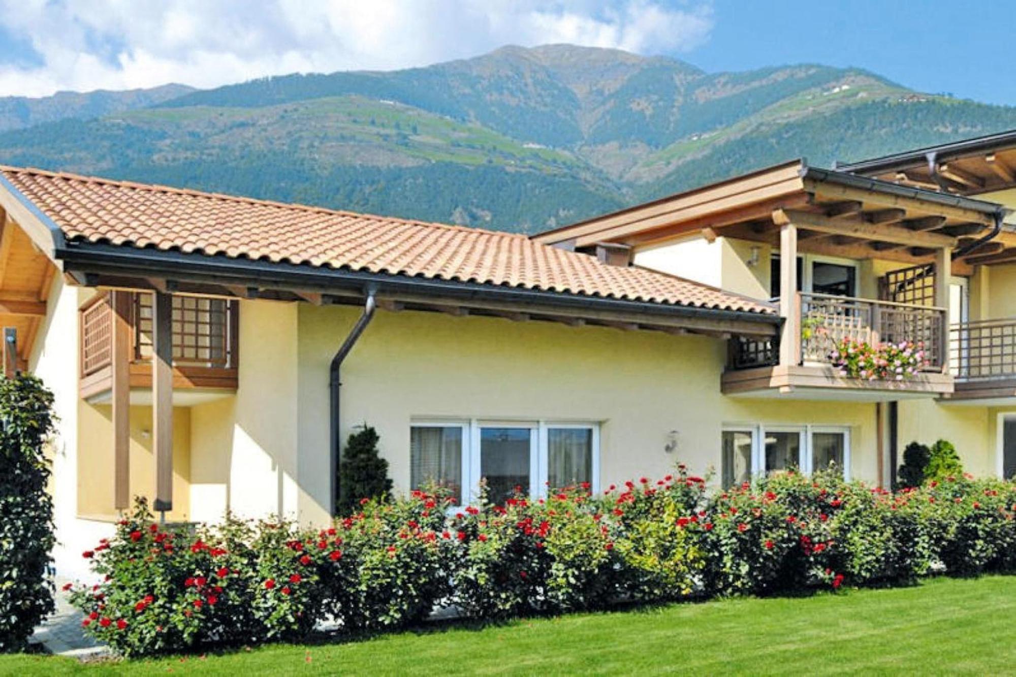 Apartment In Schlanders With Terrace Exterior foto